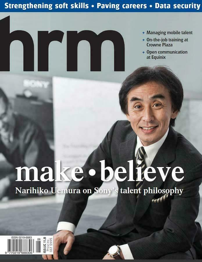 Singapore corporate portrait, studio headshot, professional portraiture. Sony-MD