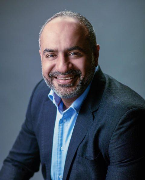 Studio portrait corporate headshot with Warner Bros. Discovery in Singapore. Corporate photography for India, Southeast Asia n Korean Leadership team.